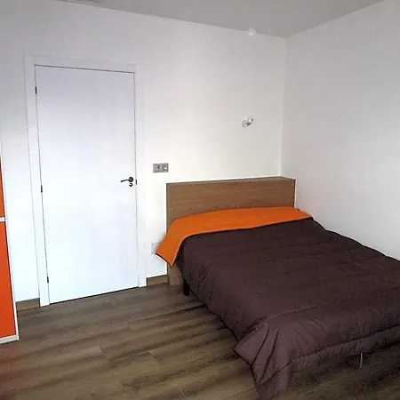 Ostello Monte Aro *